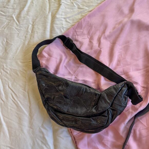 4-Piece Maximal Handbag Bundle Apt. 9 Color Block Tote, Belt Bag, Crossbody Lot - Picture 9 of 14